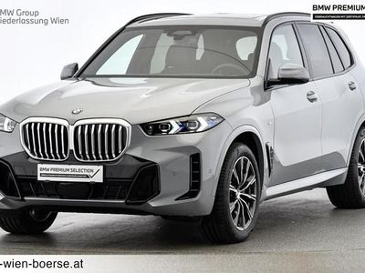 Grau Gebraucht 2024 BMW X5 Efficient Dynamics SUV | € 96.892 (Fairer Preis)