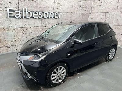Schwarz Gebraucht 2017 Toyota Aygo X Edition SUV | € 9.990