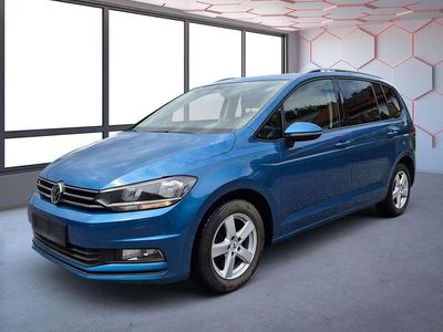 Blau Gebraucht 2016 VW Touran Trendline Van / Kleinbus | € 13.999 (Etwas zu teuer)