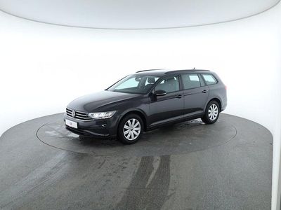 Gebraucht VW Passat Business 150 PS (110 kW) 2022 Grau Kombi