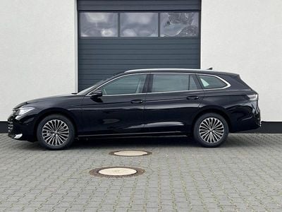 Neu 2025 VW Passat Elegance Kombi | € 43.155 (Fairer Preis)