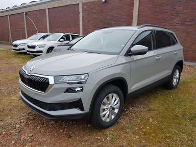 gebraucht Skoda Karoq Fresh 5J. Garantie Klimaauto. Kamera elektr. Heckkl. 16 Zoll LM PDC Sitzheizung