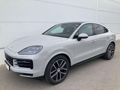 Gebraucht Porsche Cayenne 305 PS (224 kW) 2024 Mittelgrau  normal SUV