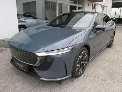 Grau Neu 2025 Mazda 6e Takumi-Line Limousine | € 39.890 (Fairer Preis)