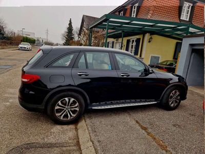 Mercedes GLC220