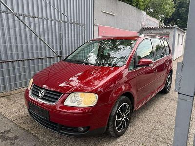 Rot Gebraucht 2004 VW Touran Trendline Van / Kleinbus | € 1.600 (Fairer Preis)