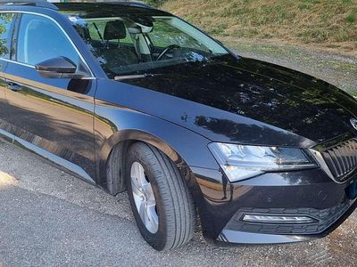 Schwarz Gebraucht 2020 Skoda Superb Ambition Kombi | € 16.100 (Guter Preis)