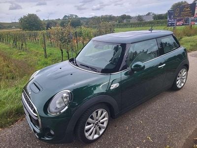 Grün Gebraucht 2014 Mini Cooper SD Hatch Kleinwagen | € 12.900