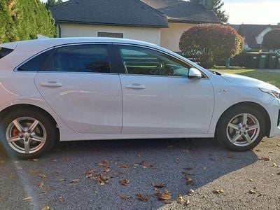 Gebraucht Kia Ceed Silver 140 PS (102 kW) 2020 Kleinwagen