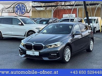 Grau Gebraucht 2021 BMW 118 Sport Line Kleinwagen | € 22.890 (Etwas zu teuer)