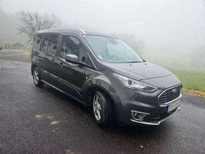 Grau Gebraucht 2018 Ford Tourneo Titanium Kombi | € 14.500 (Superpreis)
