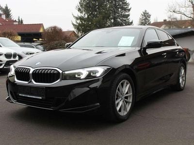 Gebraucht BMW 318 Shadowline 156 PS (114 kW) 2022 Schwarz Limousine