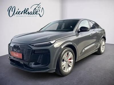 Gebraucht Audi Q6 Sportback e-tron Ambiente 284 kW (387 PS) 2025 Hellgrau  metallic SUV