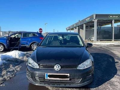 Gebraucht VW Golf VII 90 PS (66 kW) 2014 Schwarz Kleinwagen