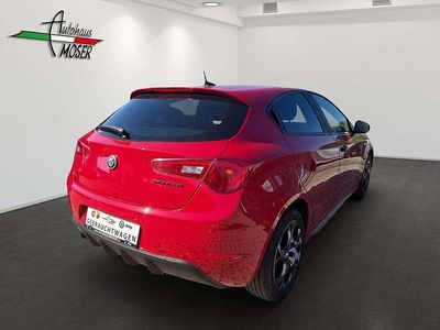 Rot Gebraucht 2020 Alfa Romeo Giulietta Tech Edition Kleinwagen | € 14.990 (Fairer Preis)