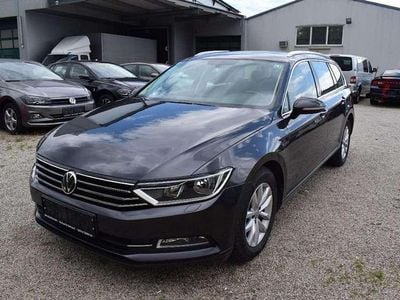 Grau Gebraucht 2018 VW Passat Highline Kombi | € 12.990 (Guter Preis)