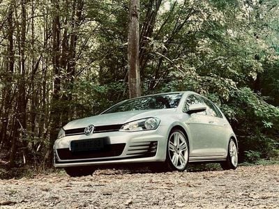 Gebraucht VW Golf GTI 220 PS (161 kW) 2014 Limousine