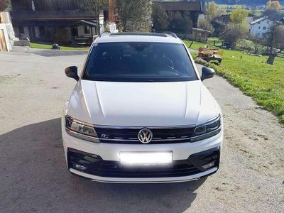 Weiß Gebraucht 2020 VW Tiguan Highline SUV | € 32.500 (Etwas zu teuer)