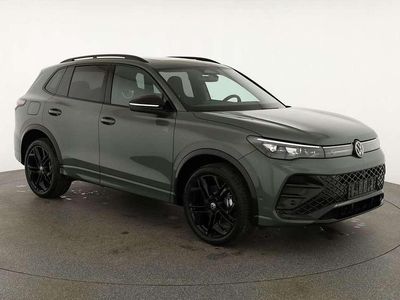 Grün Neu 2025 VW Tiguan R-line SUV | € 60.953 (Teuer)