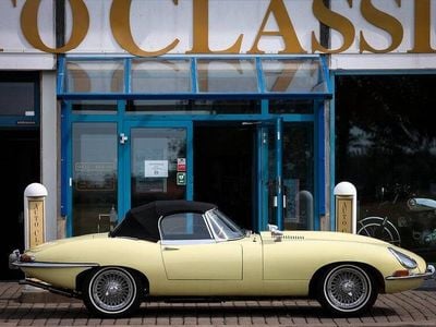 Gebraucht Jaguar E-Type 269 PS (197 kW) 1967 Gelb Cabrio