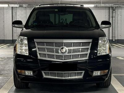 Schwarz Gebraucht 2011 Cadillac Escalade SUV | € 26.500