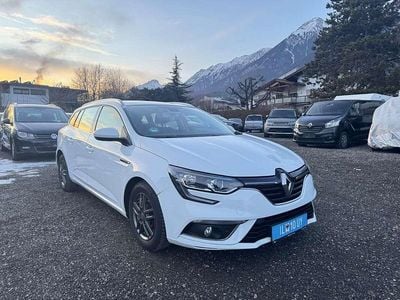 Gebraucht Renault Mégane GrandTour Experience 110 PS (80 kW) 2017 Weiß Kombi