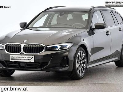 Grau Gebraucht 2024 BMW 318 Efficient Dynamics Kombi | € 45.750 (Teuer)