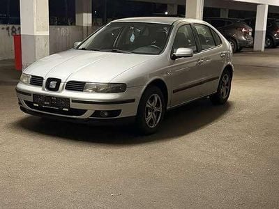 Gebraucht 2000 Seat Leon Limousine | € 999