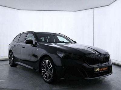 Gebraucht BMW 540 M Sport 303 PS (222 kW) 2025 Schwarz Kombi