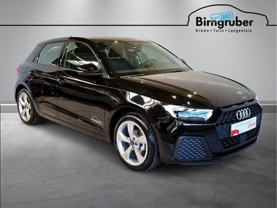 Schwarz metallicperleffektno Gebraucht 2025 Audi A1 Sportback Design Kleinwagen | € 25.990 (Fairer Preis)