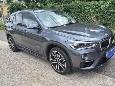 Grau Gebraucht 2017 BMW X1 Sport Line SUV | € 21.000 (Guter Preis)