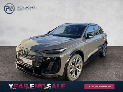 Hellgrau metallic Gebraucht 2025 Audi Q6 e-tron Ambiente SUV | € 73.950 (Guter Preis)