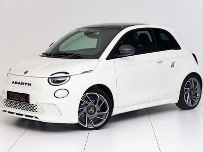 Gebraucht Abarth 500e Scorpionissima 114 kW (155 PS) 2025 Weiß Kleinwagen