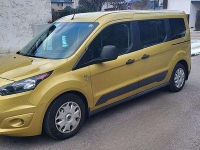 Gebraucht Ford Tourneo Trend 101 PS (74 kW) 2016 Gold Kombi