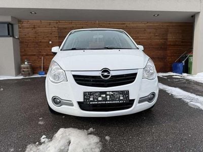 Gebraucht Opel Agila Edition 94 PS (69 kW) 2011 Weiß Kleinwagen