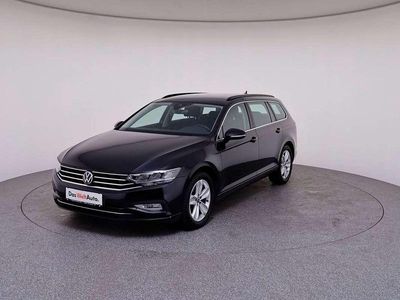 Gebraucht VW Passat Elegance 150 PS (110 kW) 2022 Schwarz Kombi
