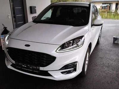 Gebraucht Ford Kuga ST-Line X 152 PS (111 kW) 2022 Weiß SUV