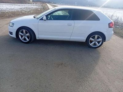 gebraucht Audi A3 A3 Ambiente 1,6 TDI Ambiente