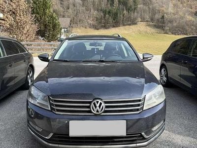 Gebraucht VW Passat Comfortline 105 PS (77 kW) 2011 Limousine