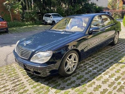 Blau Gebraucht 2000 Mercedes S600L Limousine | € 15.500