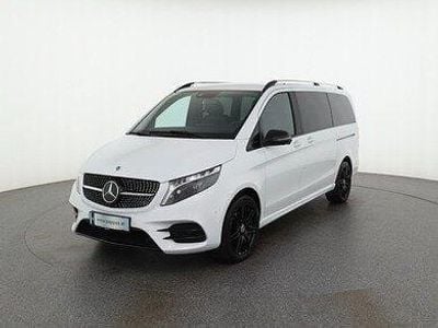 Bergkristallweiß met Gebraucht 2024 Mercedes V300 Avantgarde Van / Kleinbus | € 107.988