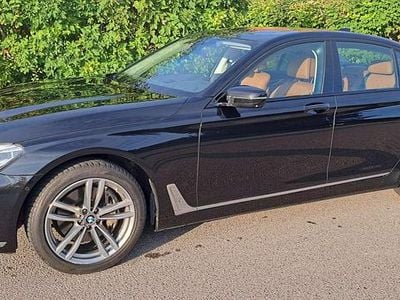 Schwarz Gebraucht 2019 BMW 740L Shadowline Limousine | € 41.990