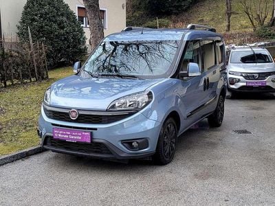 Gebraucht Fiat Doblò Lounge 95 PS (69 kW) 2019 Blau Van / Kleinbus