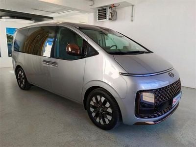 Silber Gebraucht 2022 Hyundai Staria Van | € 49.916 (Etwas zu teuer)