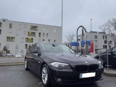 Schwarz Gebraucht 2011 BMW 520 Comfort Edition Limousine | € 9.900 (Guter Preis)