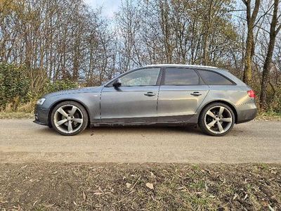 gebraucht Audi A4 A4 Avant 2,0 TDI DPF S-line