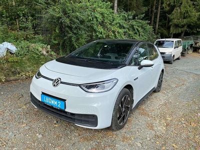 Weiß Gebraucht 2021 VW ID.3 Pro Performance Kleinwagen | € 23.800 (Etwas zu teuer)