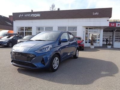 Gebraucht Hyundai i10 GO! 63 PS (46 kW) 2023 Vibrant blue pearl Kleinwagen