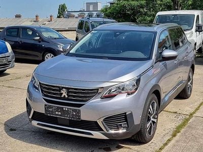 Grau Gebraucht 2018 Peugeot 5008 GT-line Van / Kleinbus | € 19.970 (Teuer)