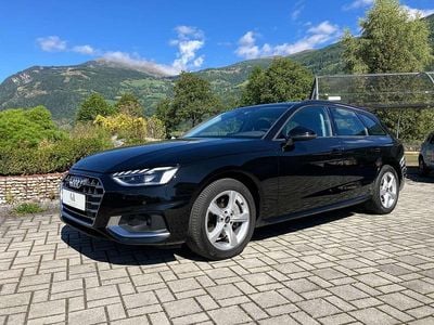 Gebraucht Audi A4 Advanced 204 PS (150 kW) 2022 Schwarz Kombi